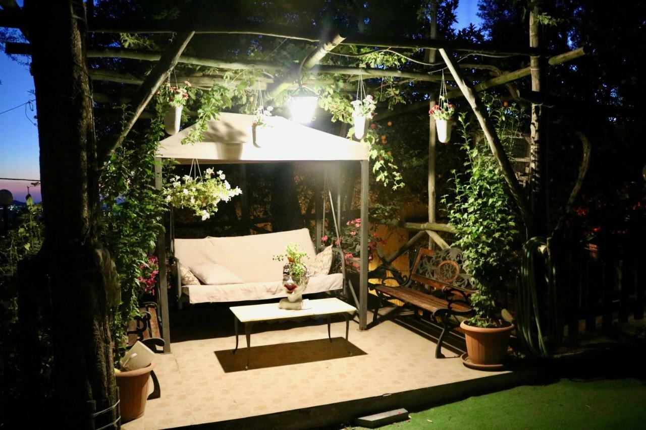 Traulivi Country House เมตา ภายนอก รูปภาพ